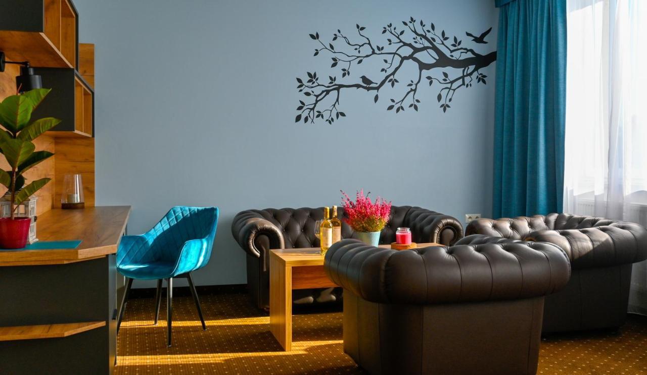 Aparthotel Legnica - Apartamenty Z Aneksem Kuchennym ภายนอก รูปภาพ